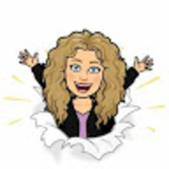 Meet your Posher, Laurie - Picture 1 of 1